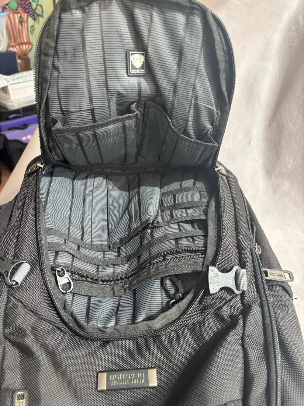 Kenneth Cole Reaction Black and Gray Men's Backpack